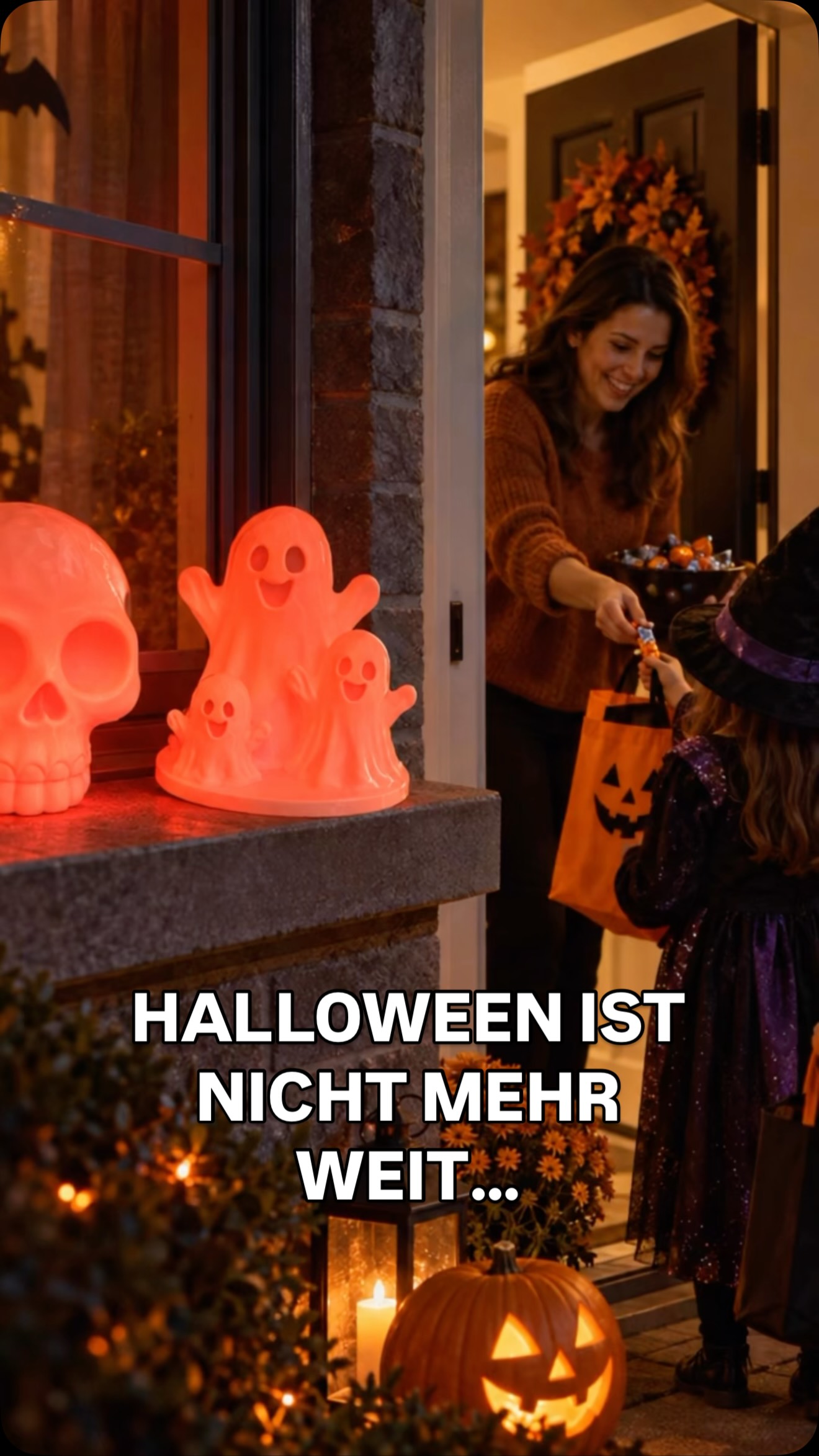 Was leuchtet denn da neben der Haustür? 💀👻

Erst rot, dann gelb und plötzlich wirkt die g…